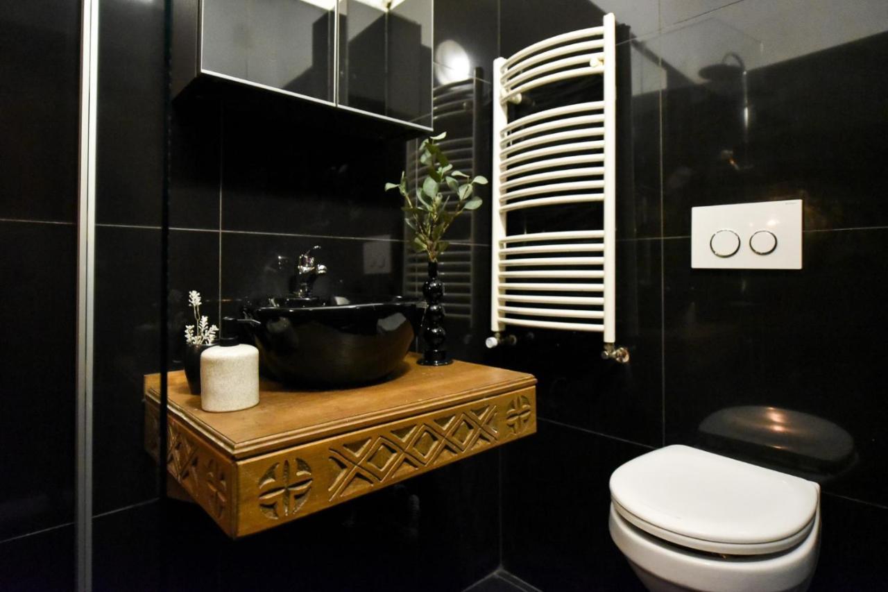 The Brancovanian Apartment - Cismigiu Park Bukarest Kültér fotó