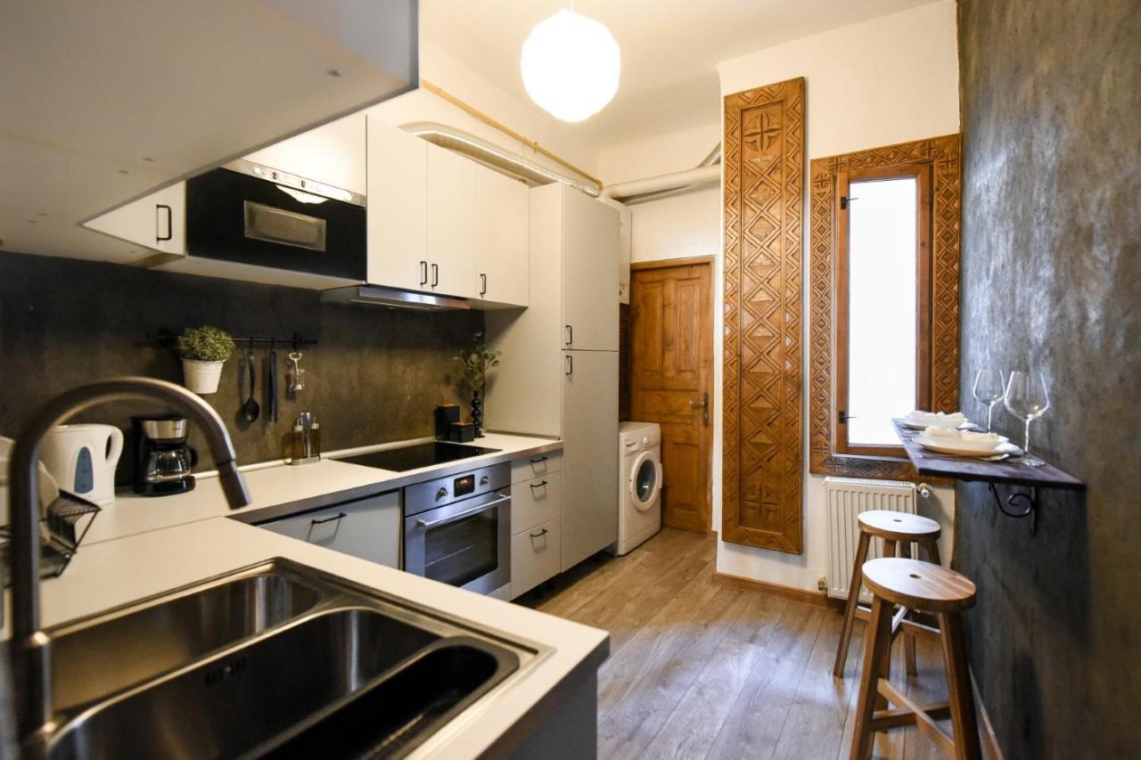 The Brancovanian Apartment - Cismigiu Park Bukarest Kültér fotó